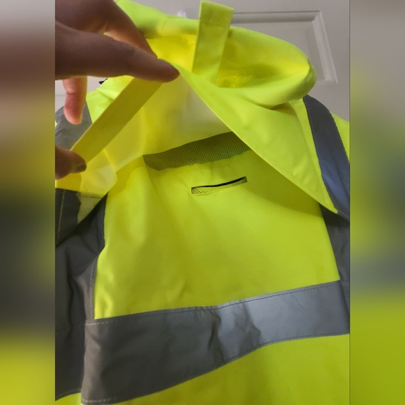 RadWear work/safety jacket - Picture 4 of 9